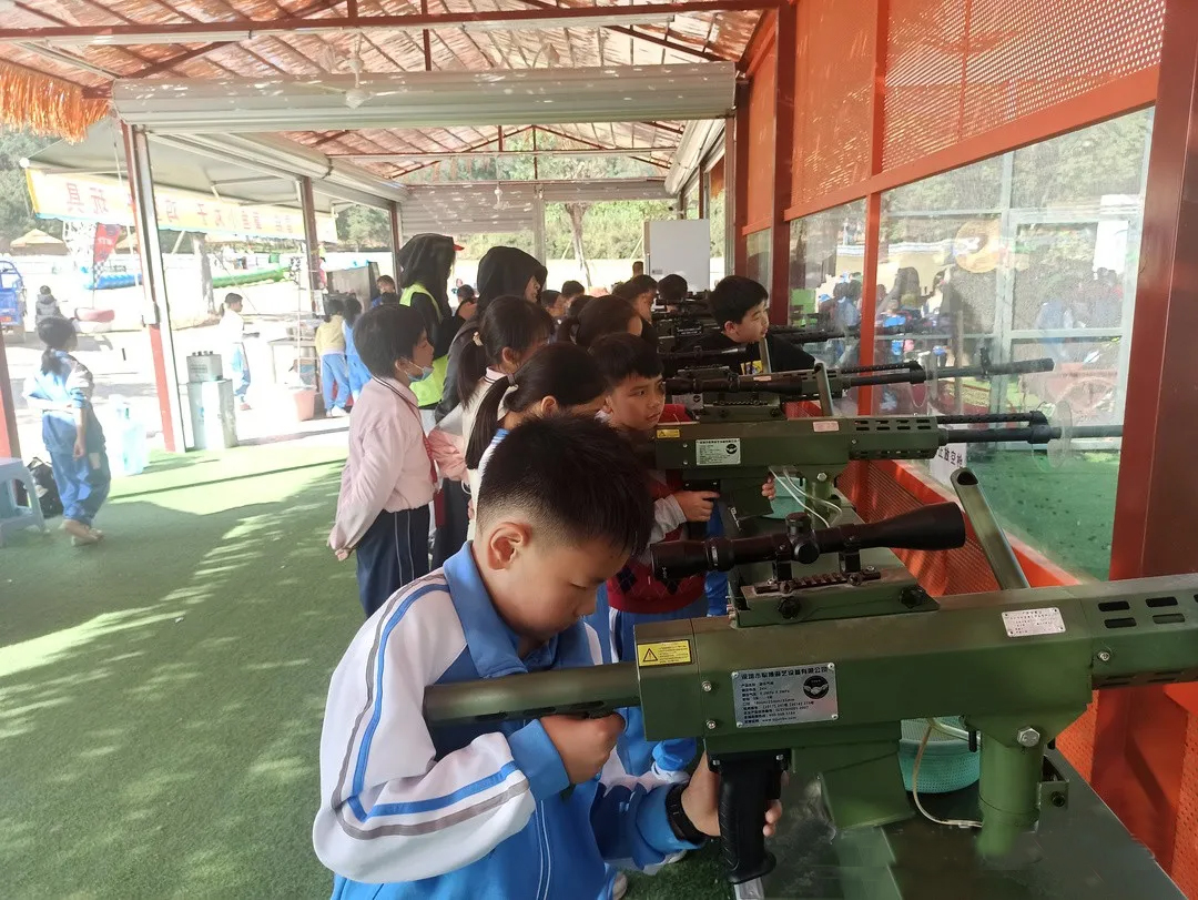 游乐射击馆